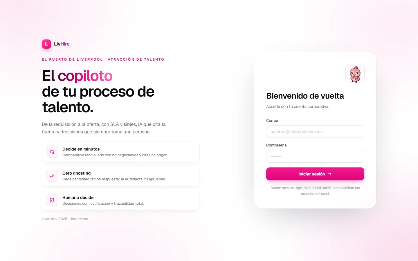 Pantalla de inicio de sesión de LivHire: a la izquierda el mensaje «El copiloto de tu proceso de talento» con tres beneficios (decide en minutos, cero ghosting, humano decide) y a la derecha el formulario de acceso con cuenta corporativa.